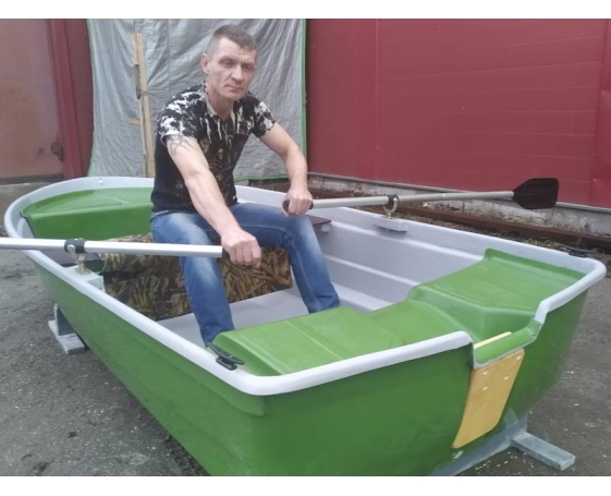 Корпусная лодка Шарк 290 Lite моторно-гребная
