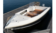 Корпусная лодка Виза-Яхт ВИЗА Алюмакс-435К с консолью Белый цвет