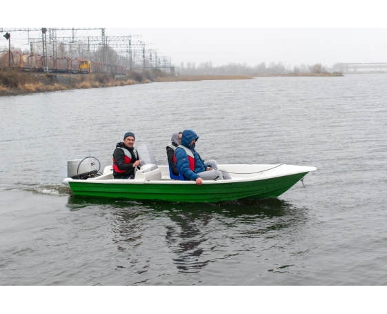 Корпусная лодка Виза-Яхт ВИЗА Легант-427 Белый