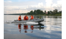 Надувная лодка Мнев Фаворит F-500 (12мм. пайолы)