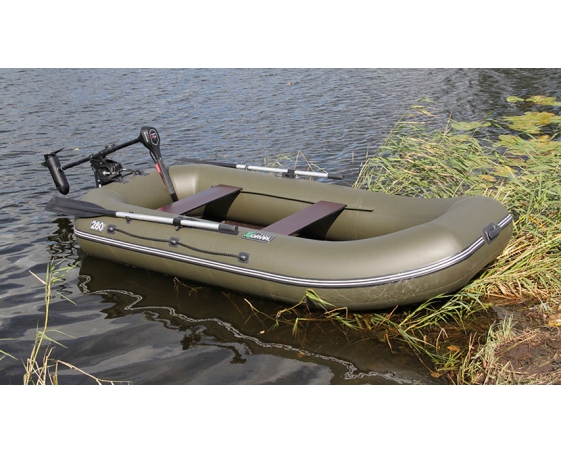 Надувная лодка Пеликан GAVIAL 280НТ SPORT навесной транец + слань 1,5м