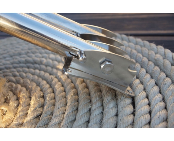 Транцевые шасси Колесец (стандартные) для лодок с жестким дном длиной от 3м 50 см с верхними брызгов