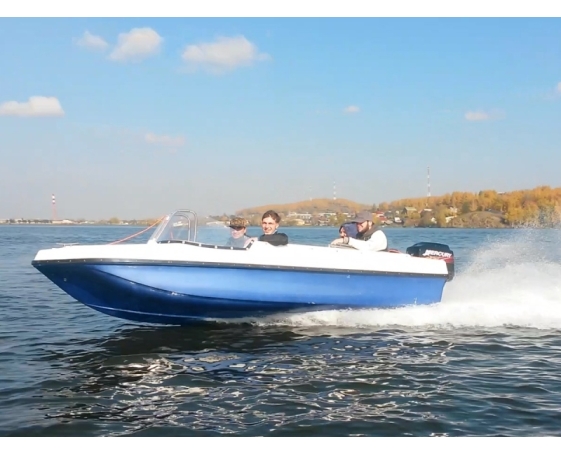 Корпусная лодка Виза-Яхт Легант-430 Авто Комплектация Плюс