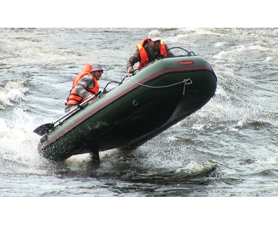 Надувная лодка Мнев Combat CMB-430 PRO (оливк.)