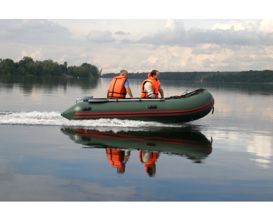 Надувная лодка Мнев Combat CMB-430 PRO (оливк.)