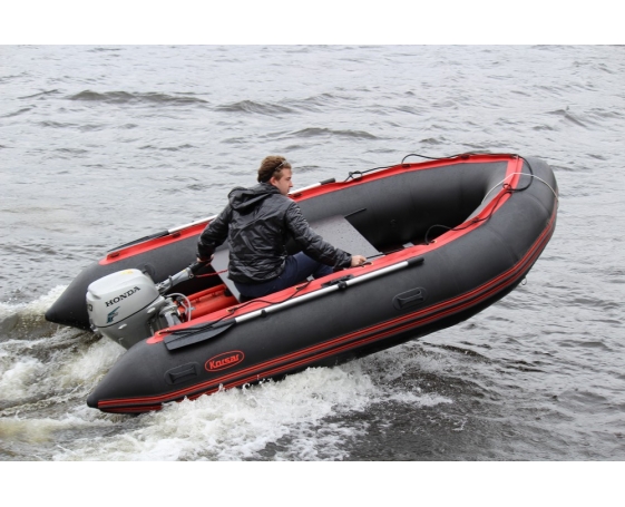 Надувная лодка Мнев Komandor KMD-380 PRO (черный)