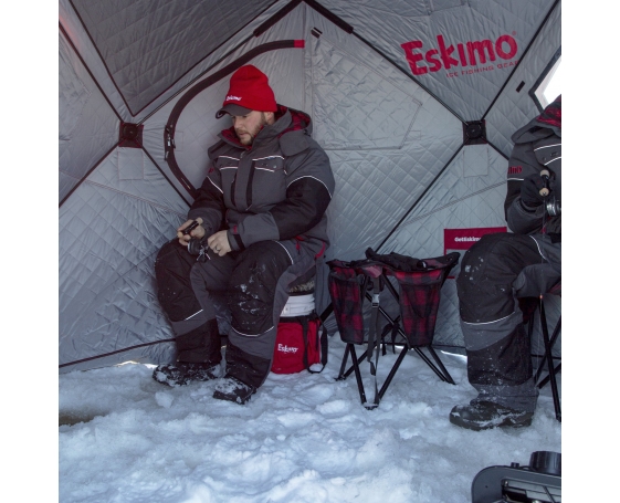 Зимняя палатка Eskimo OutBreak 450 XD  (Strorm Shield Fabric)
