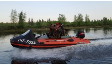 Надувная лодка Солар 450 Jet оранжевый тоннель