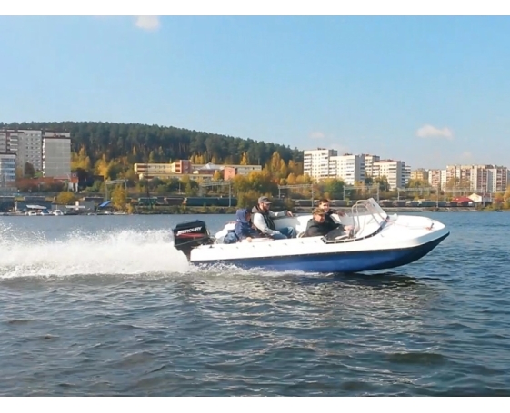 Корпусная лодка Виза-Яхт Легант-430 Авто Комплектация Плюс