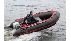 Надувная лодка Мнев Komandor KMD-380 PRO (черный)