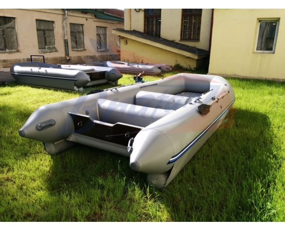 Надувная лодка Братан A 460 K 1250 гр./м2 (Финляндия) Стандартный