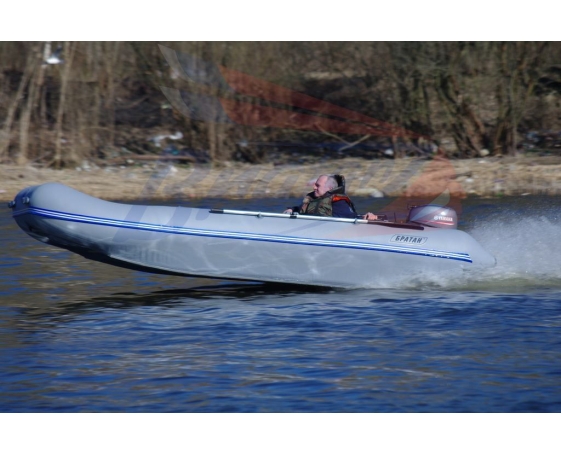 Надувная лодка Братан Б 430 KL из ткани 850 гр./м2
