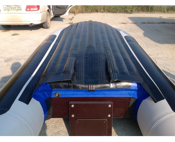 Надувная лодка Solar (Солар)-380 Jet tunnel Камыш