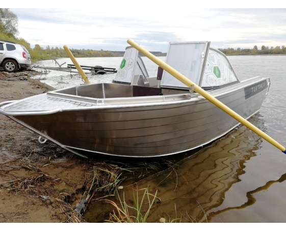 Корпусная лодка Тактика 390 DC Lite