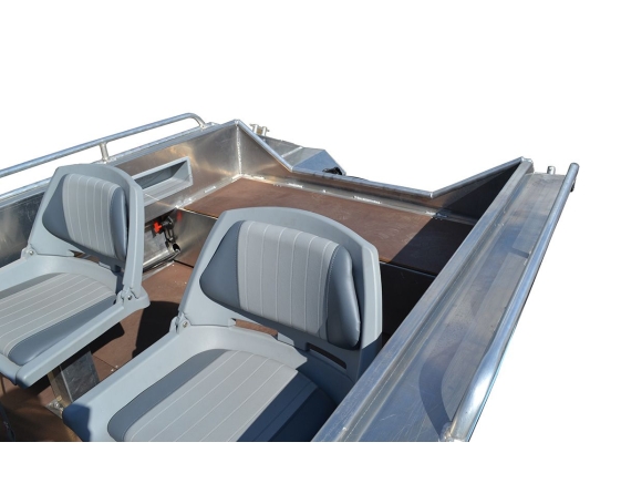 Корпусная лодка Рейд 450 DC алюминиевая