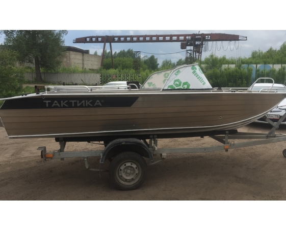 Корпусная лодка Тактика 500 DC