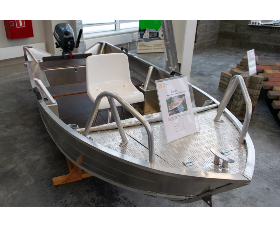 Корпусная лодка Виза-Яхт ВИЗА Алюмакс-355Р днище 2мм