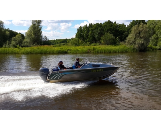 Корпусная лодка Тактика 530 cruise