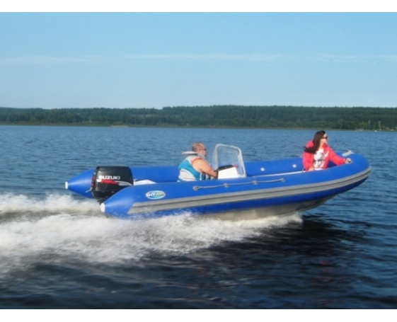 Надувная лодка SkyBoat SB 520RА +(бак 42л)