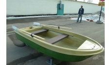 Корпусная лодка Шарк 290 моторно-гребная с кормовым рундуком