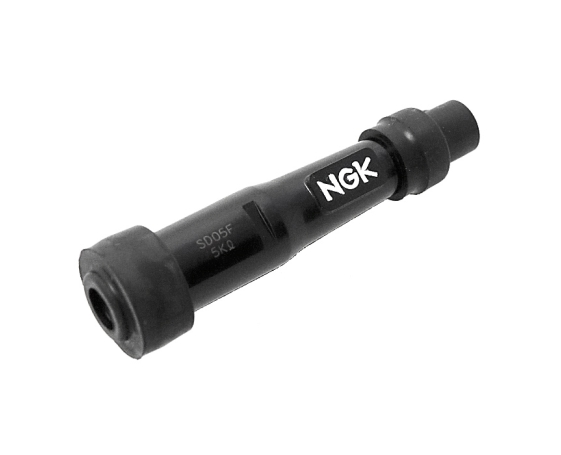 Колпачок свечи зажигания NGK SD05F 8022