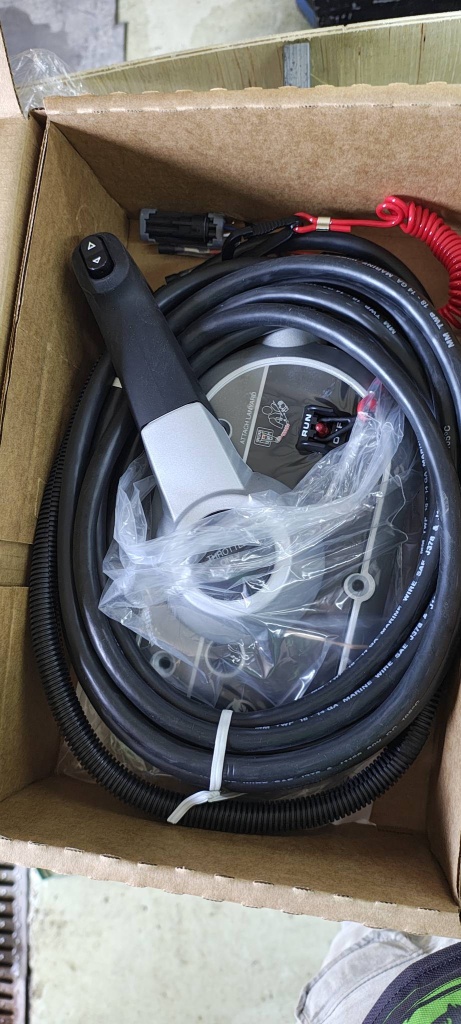 Купить мотор Mercury F60 ELPT EFI из наличия | Комплектация 4S